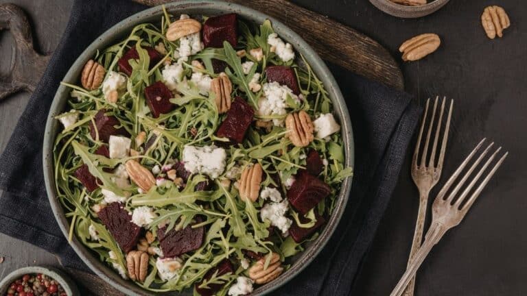 Sağlıklı Pancar Salatası Tarifi