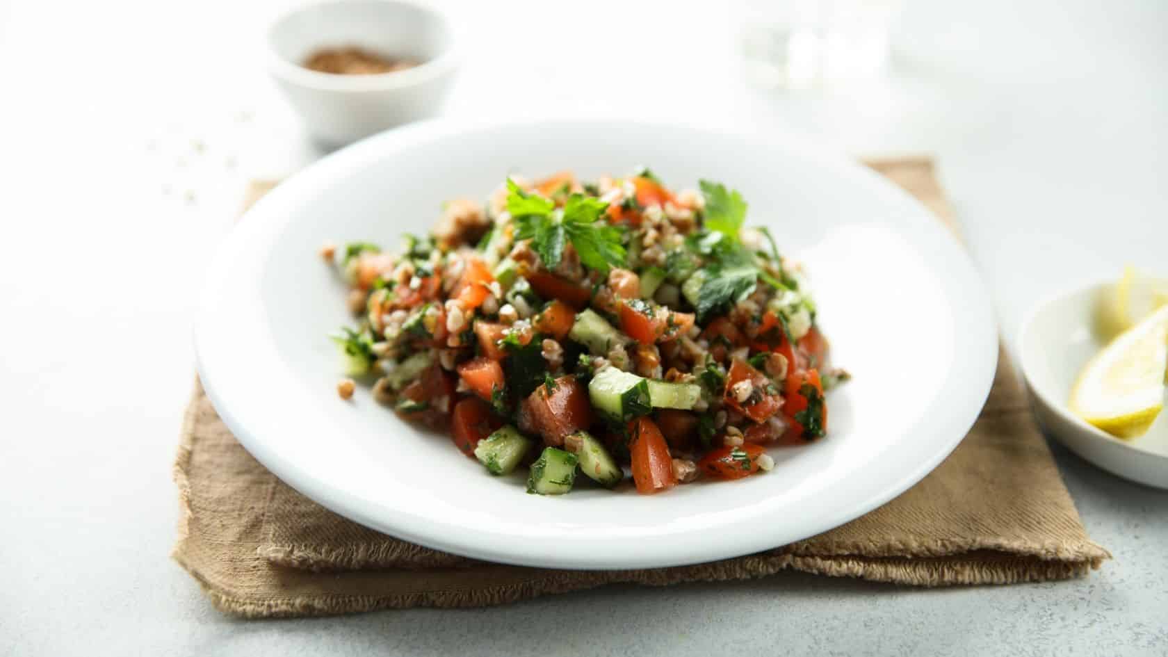 karabuğday salatası